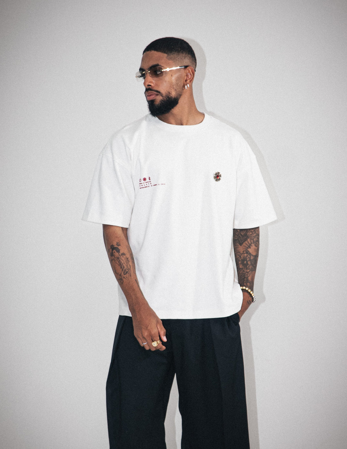 OMERTA PIN T-SHIRT IVORY