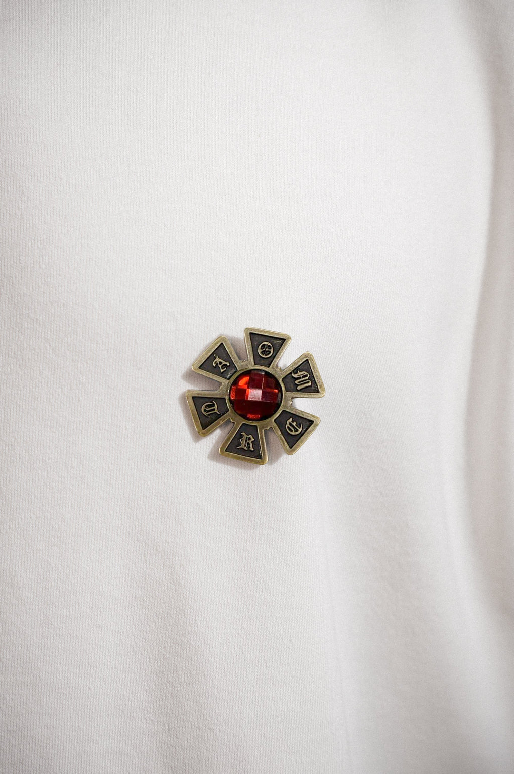 OMERTA PIN T-SHIRT IVORY